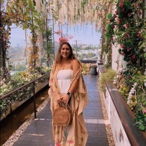 Meet your Posher, Julia